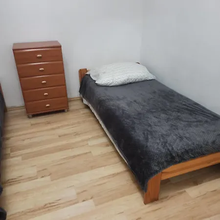 Na Dobe 24h Wejscie Na Kod 旅馆 格丁尼亚