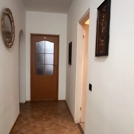 Na Dobe 24h Wejscie Na Kod 旅馆 *